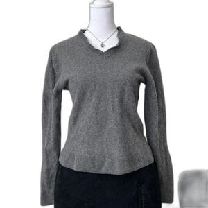 Massimo Dutti gray wool v-neck sweater